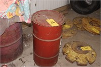 Barrel of sandblasting compound