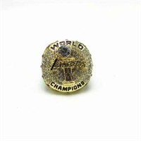 Los Angeles Lakers Champs Ring NEW