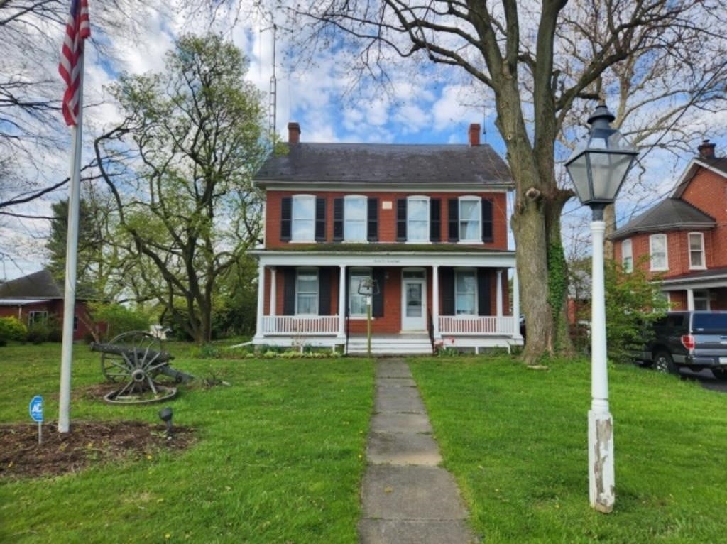 2528 Willow Street Pike Willow Street, PA 17584