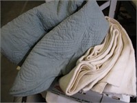 Blanket, Linens