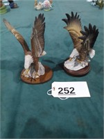 2 Eagle Staturs
