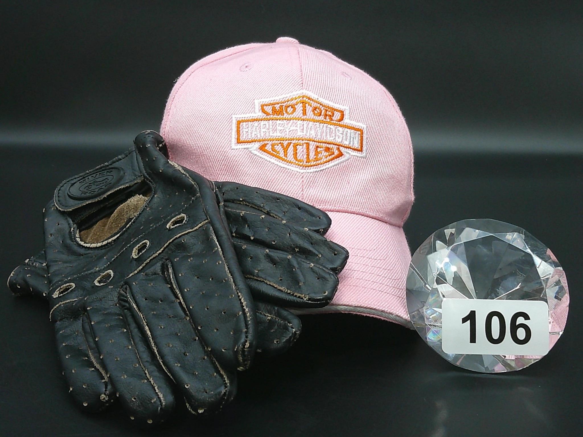 Pink Harley-Davidson ball cap and gloves