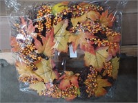 (3) Lvydec 16 Maple Wreath