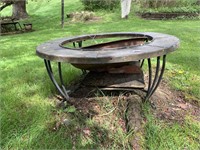 FIRE PIT, SOME RUST/DAMAGE AS PICTURED