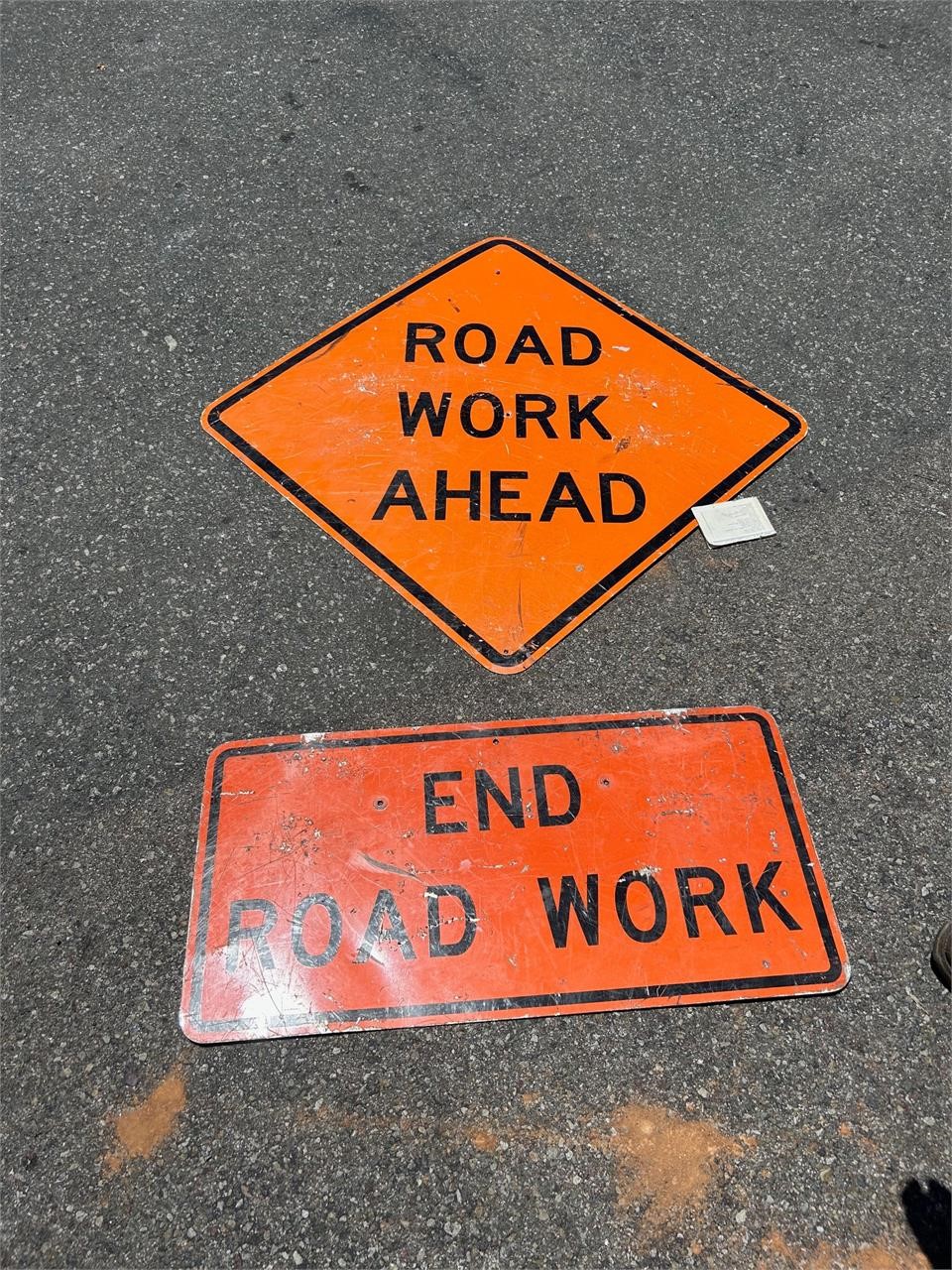 2pc Road Work Signs: Ahead, End