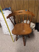 Wooden swivel chair (Office)
