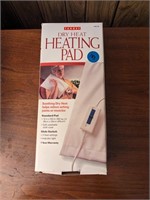Heating Pad in Box   (Master Bedroom)