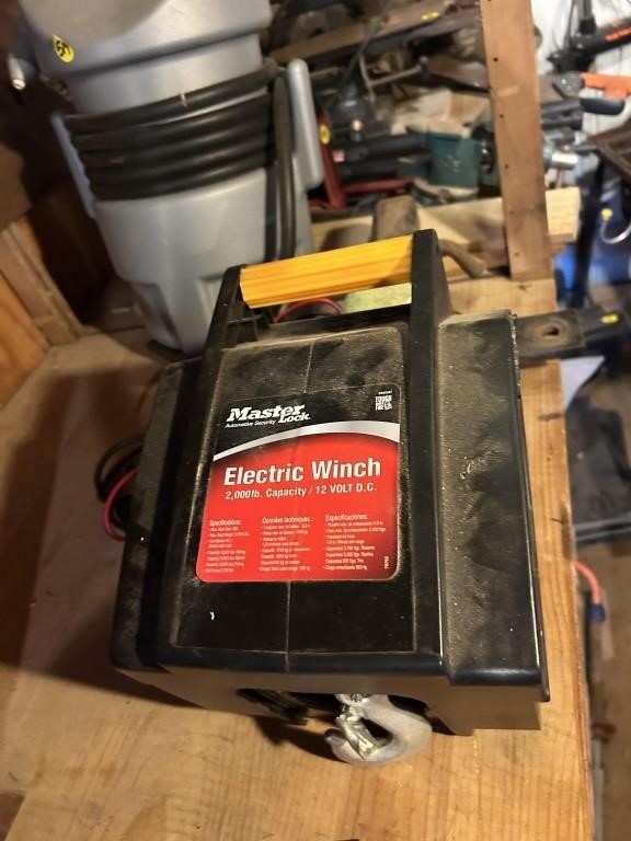 Master Lock 12V Electric Winch  (Shed 2)