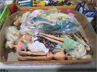 COLLECTION OF VINTAGE BARBIE DOLLS