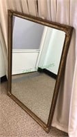 Beautiful gold gilded framed vintage mirror can