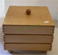Square wooden jewelry/catch all boxes measuring