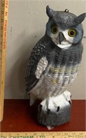 16" Decoartive Owl