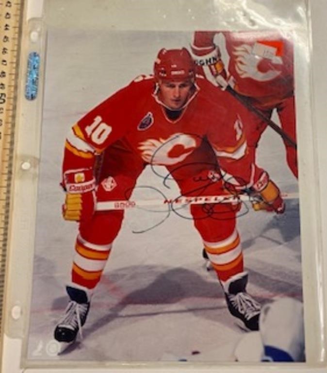 Signed Hockey Picture-Gary Roberts