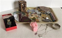 Collective tray lot includes stained glass light