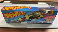 Hot Wheels Action Track Vertical Power Launch