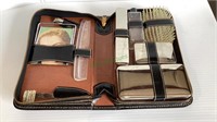 Another great vintage traveling vanity kit    1733