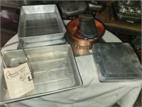 Vintage Bak8ng Pans & Feemstwrs Vegetable Slicer