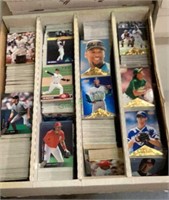 Sports cards - 3200 count box full of 1990s MLB