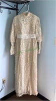 Beautiful vintage wedding dress ivory in color