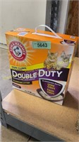 Arm & Hammer Double Duty Clumping Litter, 14 lb.