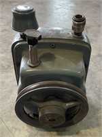 Cenco Hyvac 7 Vacuum Pump