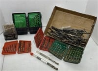 Drill Bits & Sm. Carriers, red, green, Hitachi