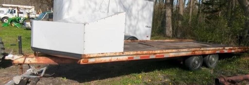 24 FT. FLATBED TRAILER - 4 SNOWMOBILE TRAILER
