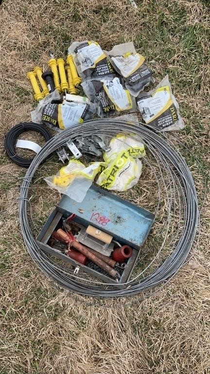 LARGE ELECTRIC FENCING LOT