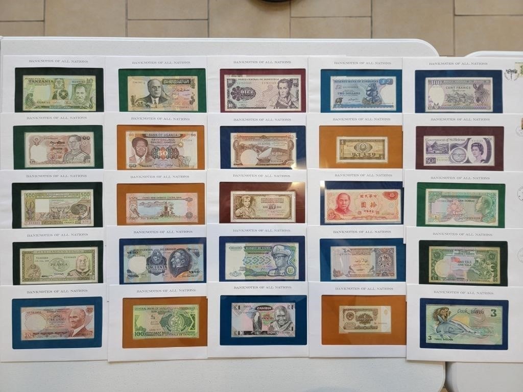 25 - Banknotes of the Nations in Envelopes