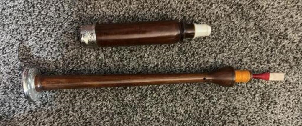 Vintage wood practice bag pipe chanter w/reed