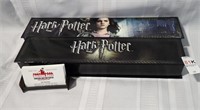 2 NOBLE COLLECTION REPLICA HARRY POTTER WANDS