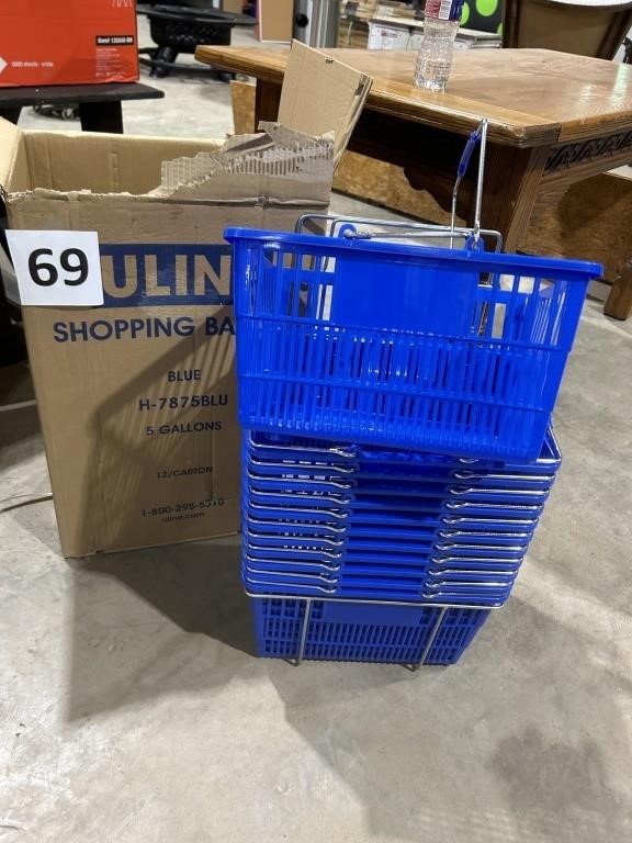 12 NEW SHOPPING CARTS WITH HOLDER