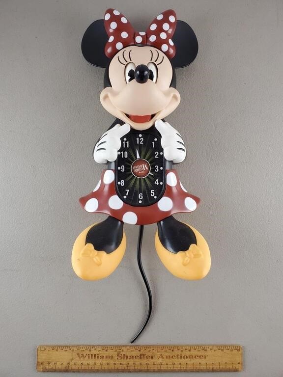 Bradford Exchange Minnie Mouse Motion Clock