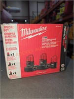 Milwaukee M12 2/4/6Ah Battery 3-Pack