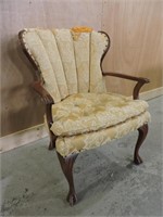 VINTAGE SOLID WOOD FAN BACK ARMCHAIR CARVED ARMS &