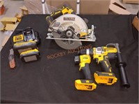 DEWALT 20V hammer drill/driver, circular saw and