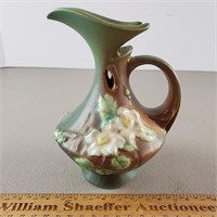 Roseville White Rose Ewer Vase 981-6