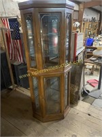 High quality, oak corner, curio lighted with