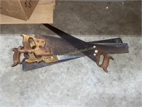 Group of hand saws