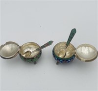 2 indian enameled silver salt peper pot and spoon