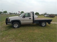 CHEVY 2500 FLATBED - NO BATTERY