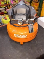 RIDGID corded 6 gallon Air compressor