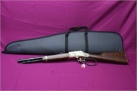 Henry Repeating Arms H006MR Rifle