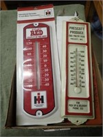 Thermometer: The New Prescott Produce-Prescott, WI