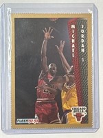 1992 Fleer Michael Jordan #32 Inside Stuff Card!