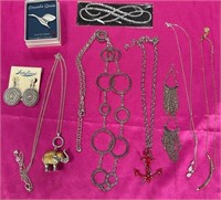 305 - MIXED LOT OF COSTUME JEWELRY (A45)