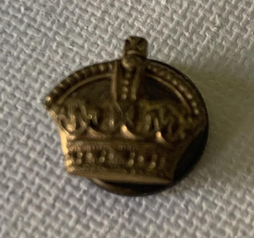 Canada Military King's Crown WWI Pin