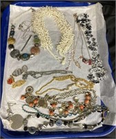 ASSORTED JEWELRY  / NECKLACES