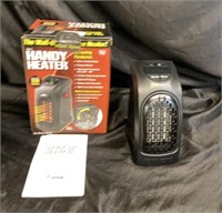 HANDY HEATER / NIB / WALL OUTLET SPACE HEATER