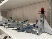 Plastic model planes